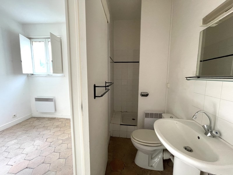 Vente Appartement BORDEAUX - 2 pièces -27 m² - (33300)