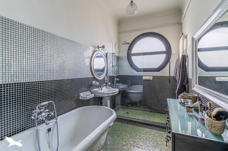 Vente Appartement BORDEAUX - 5 pièces -180 m² - (33300)