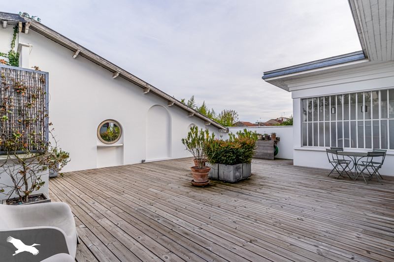 Vente Appartement BORDEAUX - 5 pièces -180 m² - (33300)