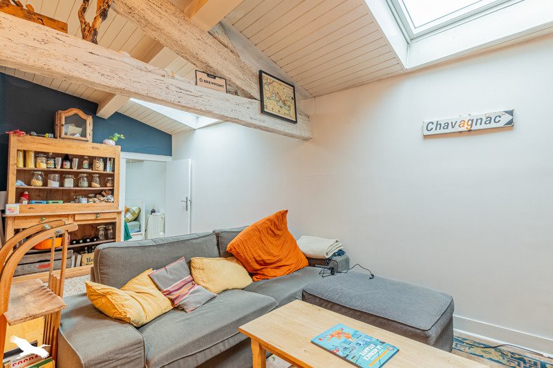 Vente Appartement BORDEAUX - 2 pièces -49 m² - (33000)