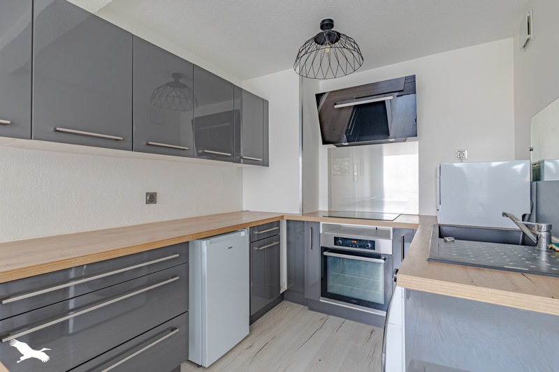 Vente Appartement BORDEAUX - 2 pièces -40 m² - (33300)