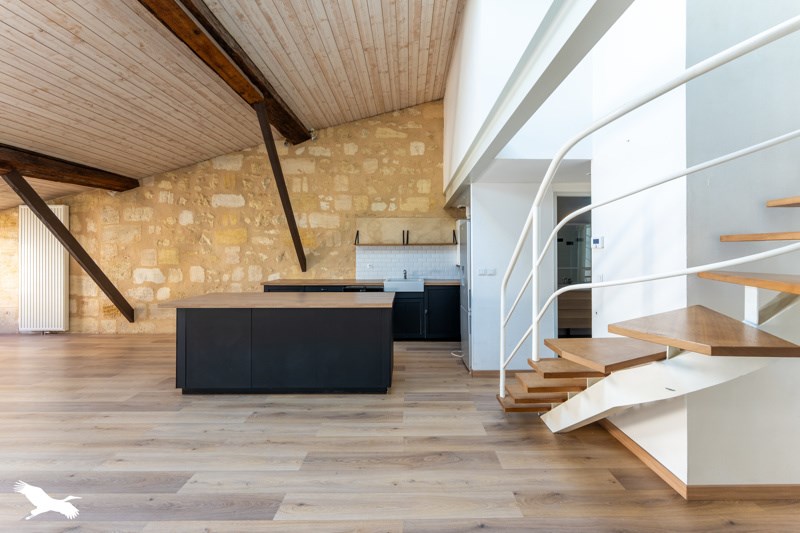 Vente Appartement BORDEAUX - 3 pièces -88 m² - (33300)