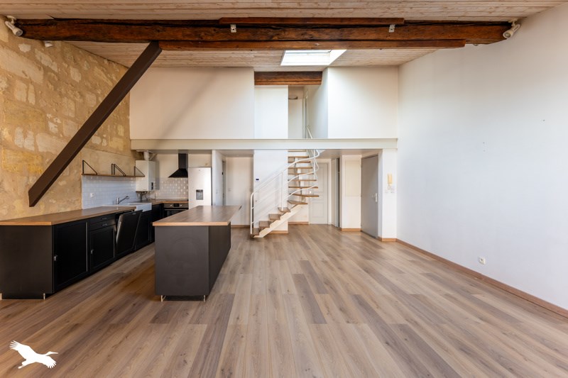 Vente Appartement BORDEAUX - 3 pièces -88 m² - (33300)