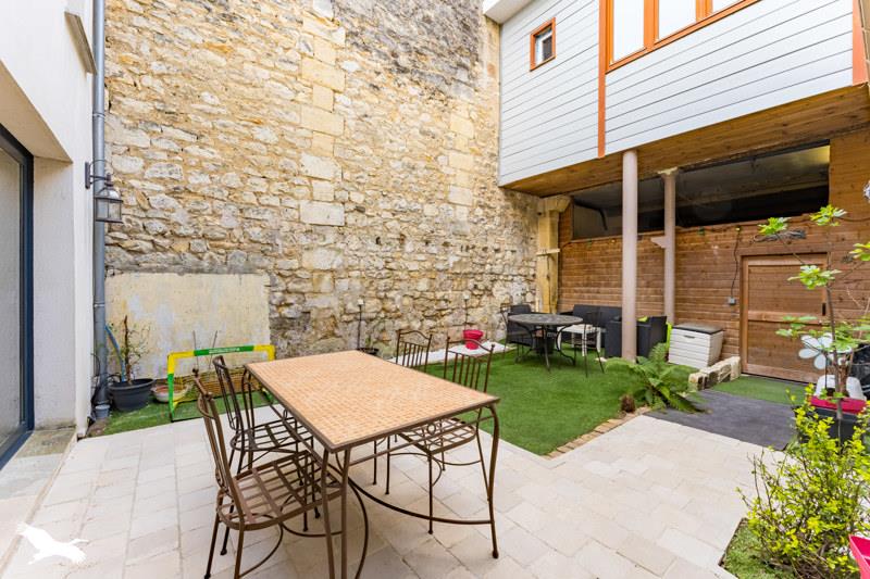 Vente Immeuble BORDEAUX - -  310 m² - (33300)