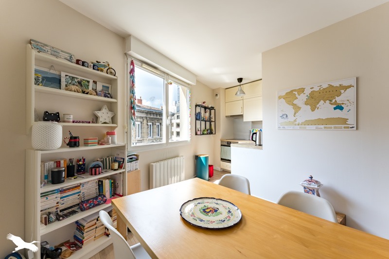 Vente Appartement BORDEAUX - 2 pièces -43 m² - (33000)