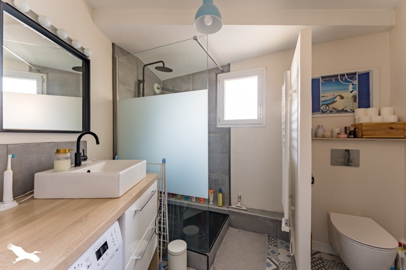 Vente Appartement BORDEAUX - 2 pièces -43 m² - (33000)