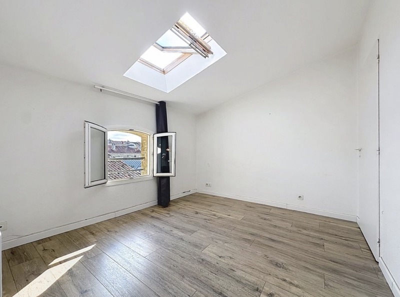Vente Appartement BORDEAUX - 3 pièces -56 m² - (33300)