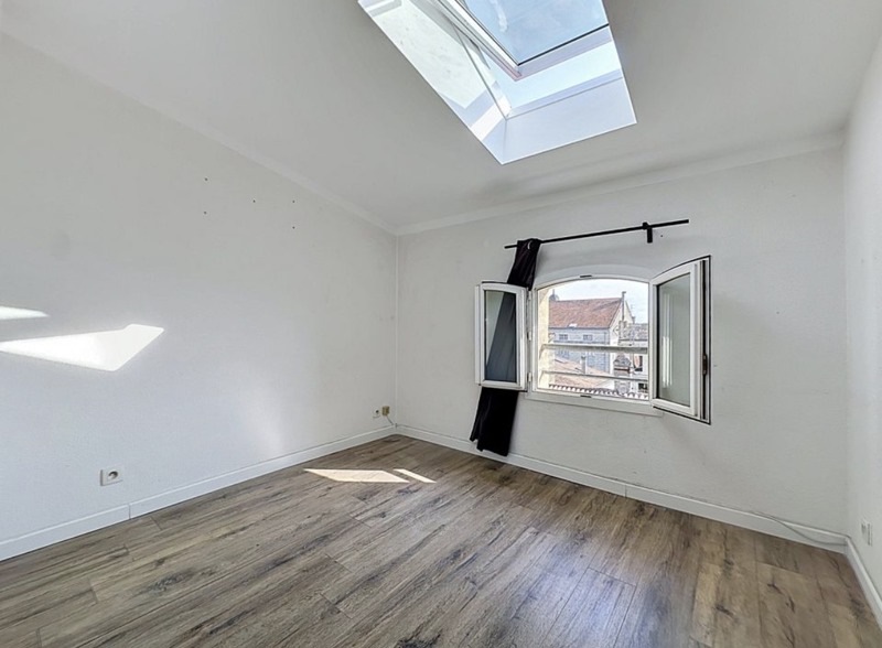 Vente Appartement BORDEAUX - 3 pièces -56 m² - (33300)