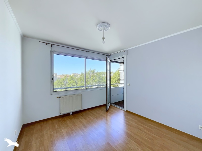 Vente Appartement BORDEAUX - 3 pièces -99 m² - (33300)