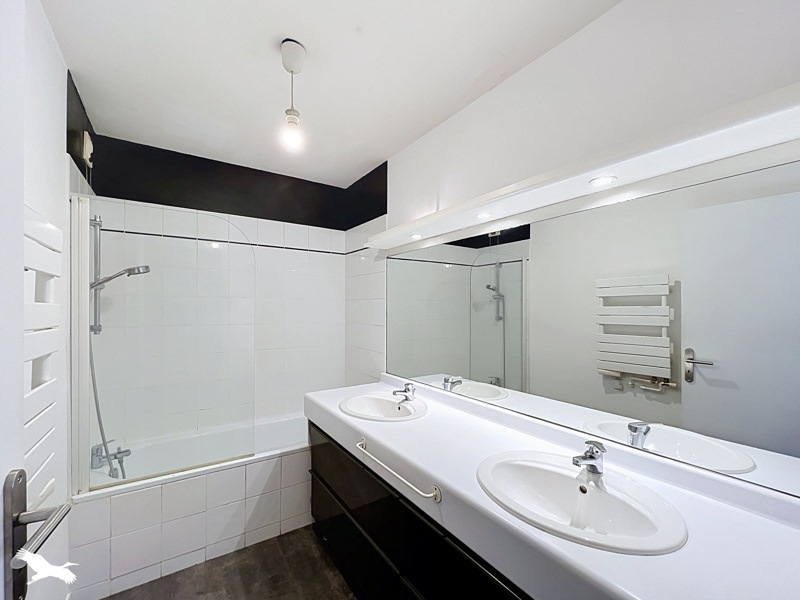 Vente Appartement BORDEAUX - 3 pièces -99 m² - (33300)