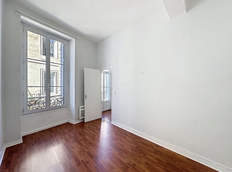 Vente Appartement BORDEAUX - 2 pièces -44 m² - (33300)