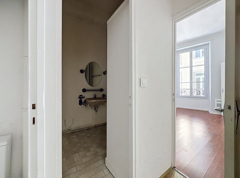 Vente Appartement BORDEAUX - 2 pièces -44 m² - (33300)