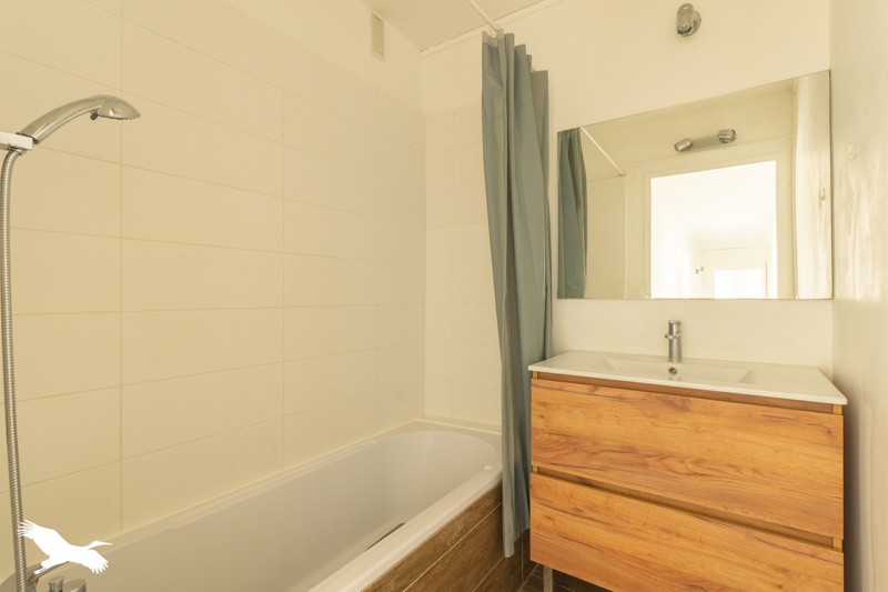 Vente Appartement BORDEAUX - 4 pièces -82 m² - (33300)