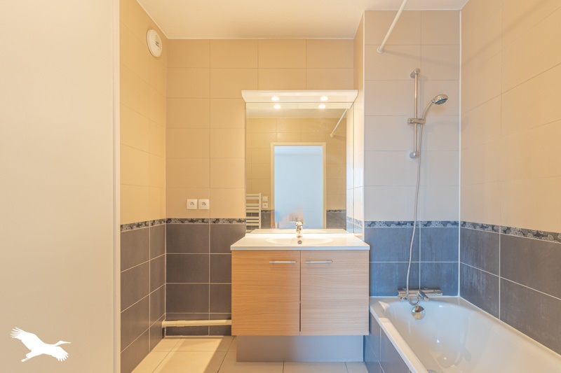 Vente Appartement Bordeaux - 2 pièces -43 m² - (33300)