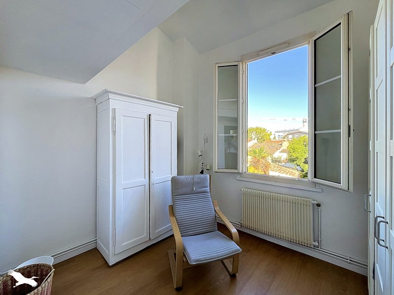 Vente Maison Bordeaux - 7 pièces -130 m² - (33300)