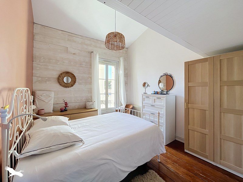 Vente Maison Bordeaux - 7 pièces -130 m² - (33300)