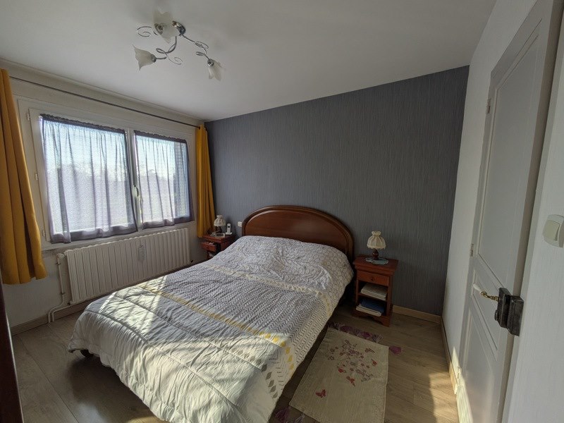 Vente Maison CIVRAY - 5 pièces -126 m² - (18290)