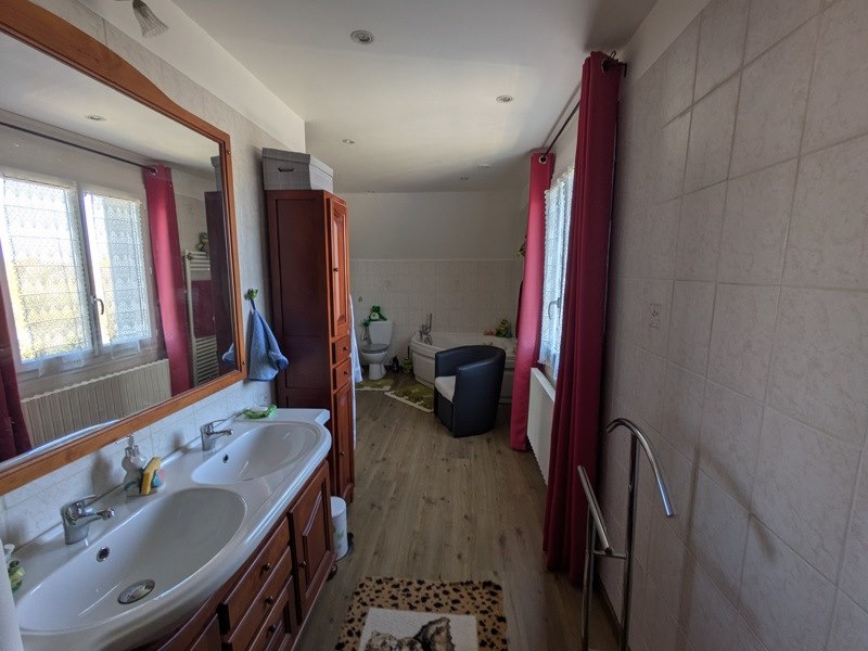 Vente Maison CIVRAY - 5 pièces -126 m² - (18290)