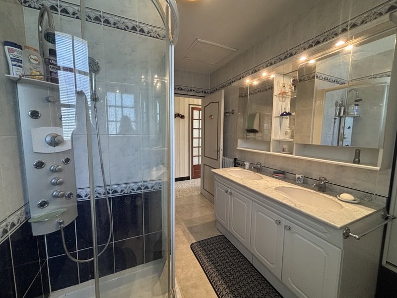 Vente Maison ST FLORENT SUR CHER - 3 pièces -84 m² - (18400)