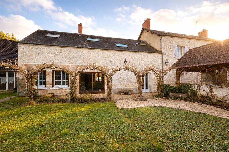 Vente Maison PLOU - 14 pièces -566 m² - (18290)