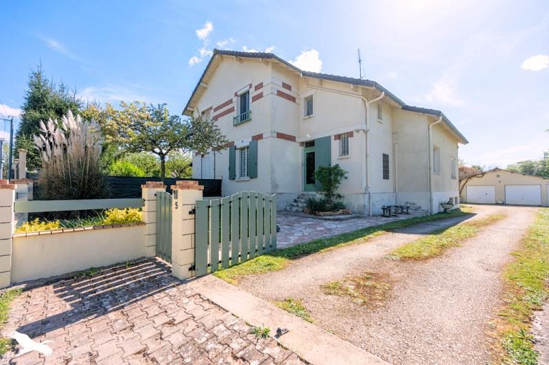 Vente Maison LUNERY 18400 5 pièces - 131 m²
