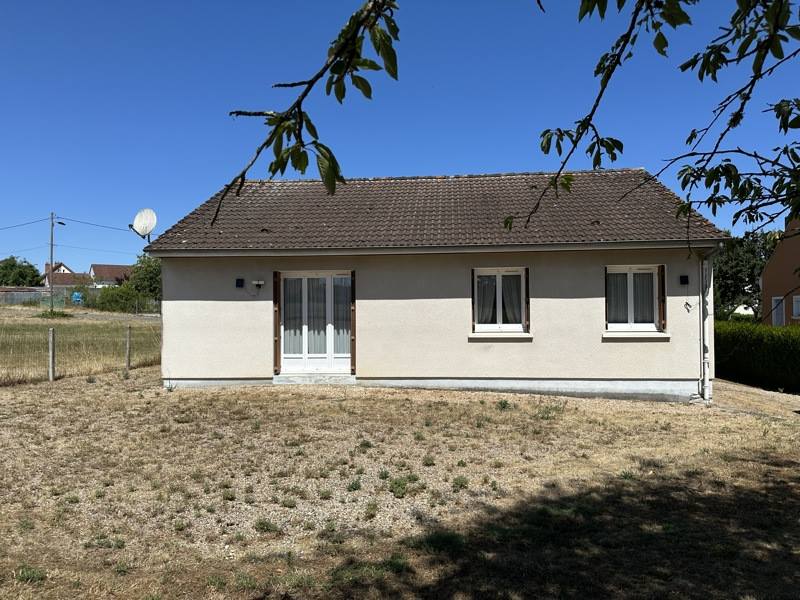 Vente Maison ST FLORENT SUR CHER - 4 pièces -80 m² - (18400)