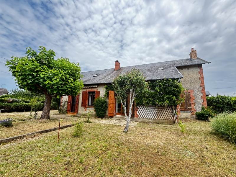 Vente Maison LUNERY 18400 6 pièces - 124 m²
