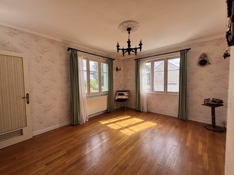 Vente Maison ST FLORENT SUR CHER - 6 pièces -114 m² - (18400)