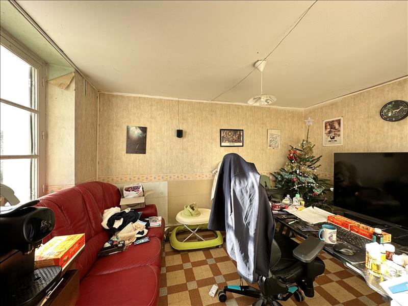 Vente Maison LUNERY - 5 pièces -87 m² - (18400)