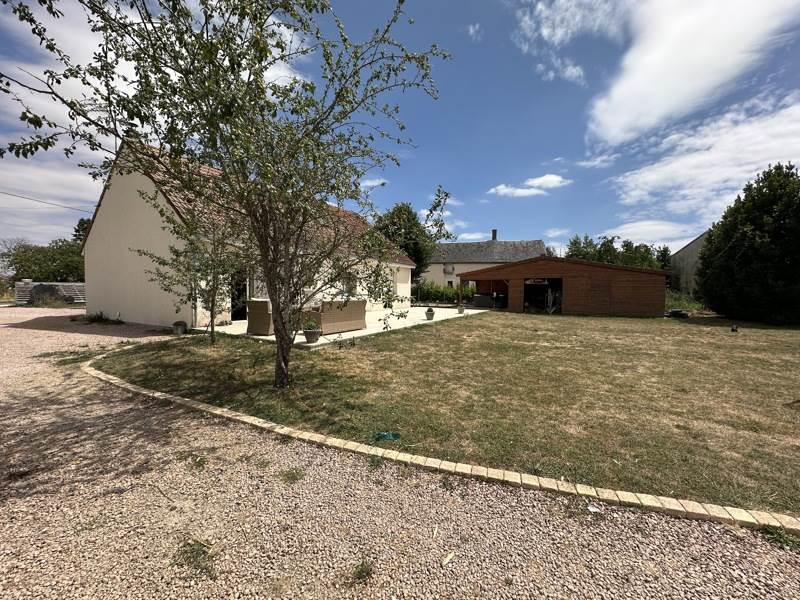 Vente Maison CIVRAY - 3 pièces -126 m² - (18290)