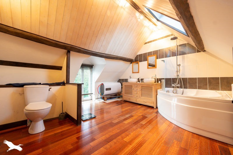 Vente Maison PRIMELLES - 6 pièces -219 m² - (18400)
