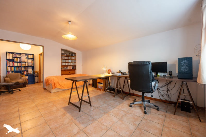 Vente Maison PRIMELLES - 6 pièces -219 m² - (18400)