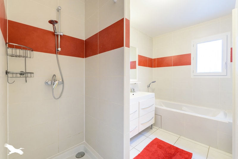 Vente Maison ST PIERRE DU MONT - 5 pièces -110 m² - (40280)