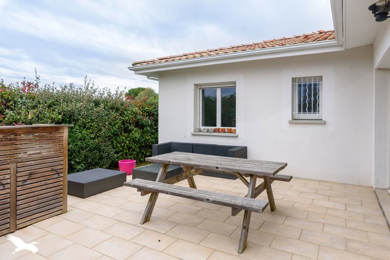 Vente Maison ST PIERRE DU MONT - 5 pièces -110 m² - (40280)