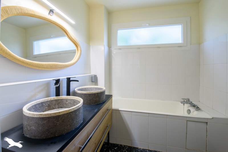 Vente Maison ST PIERRE DU MONT - 7 pièces -222 m² - (40280)