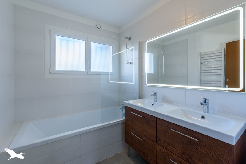 Vente Maison ST PIERRE DU MONT - 6 pièces -133 m² - (40280)