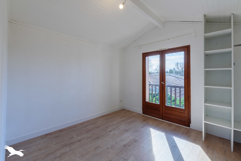 Vente Maison ST PIERRE DU MONT - 6 pièces -133 m² - (40280)