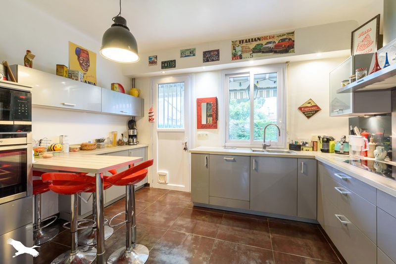 Vente Maison ST PIERRE DU MONT - 5 pièces -146 m² - (40280)