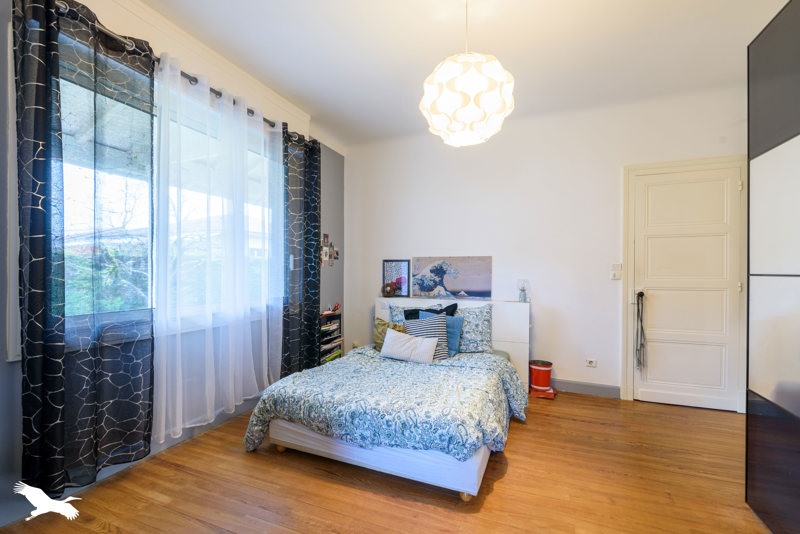 Vente Maison ST PIERRE DU MONT - 5 pièces -146 m² - (40280)