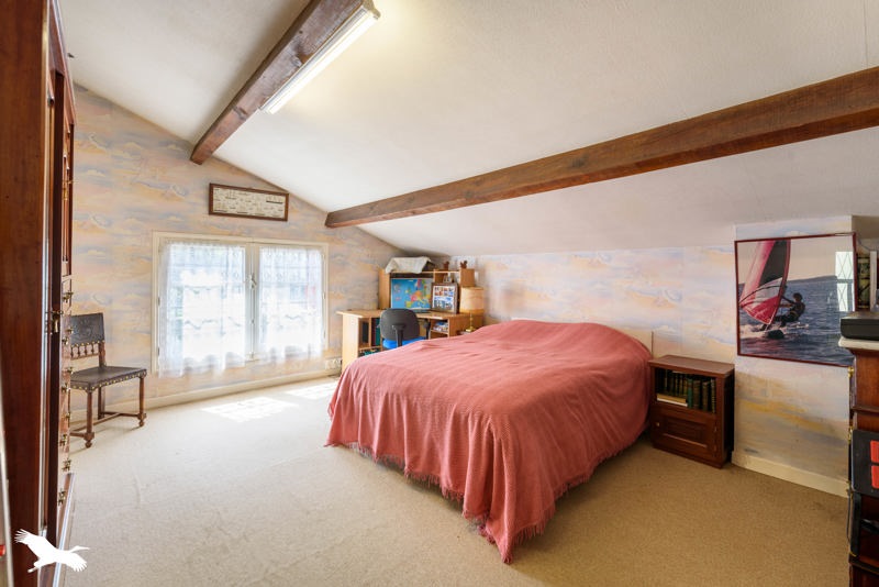 Vente Maison ST PIERRE DU MONT - 6 pièces -140 m² - (40280)