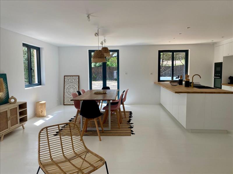 Vente Maison LES PORTES EN RE - 6 pièces -132 m² - (17880)