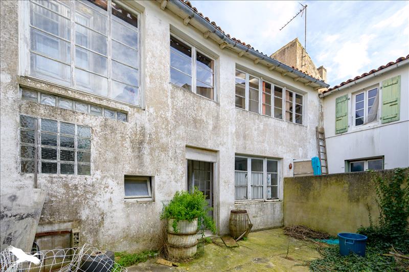 Vente Maison STE MARIE DE RE - 11 pièces -206 m² - (17740)