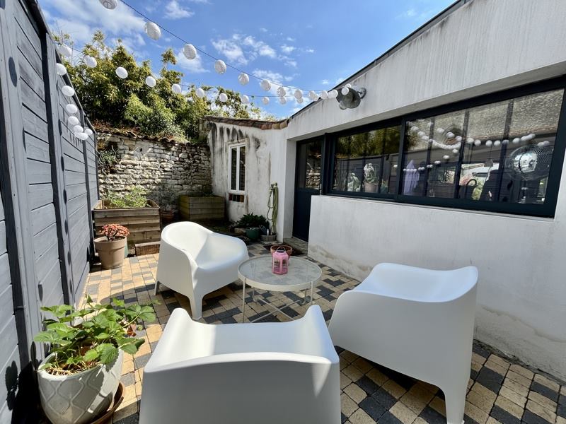 Vente Maison LA FLOTTE - 6 pièces -198 m² - (17630)