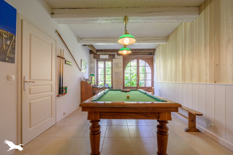 Vente Maison LA FLOTTE - 6 pièces -206 m² - (17630)