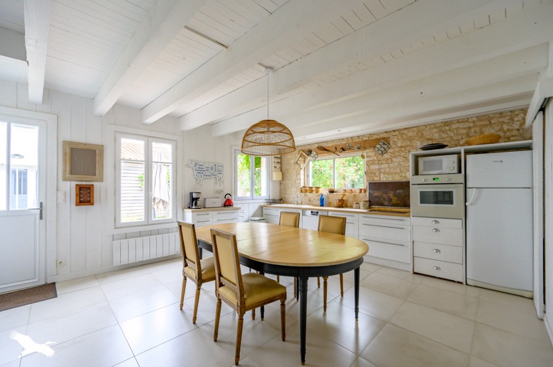 Vente Maison STE MARIE DE RE - 6 pièces -143 m² - (17740)