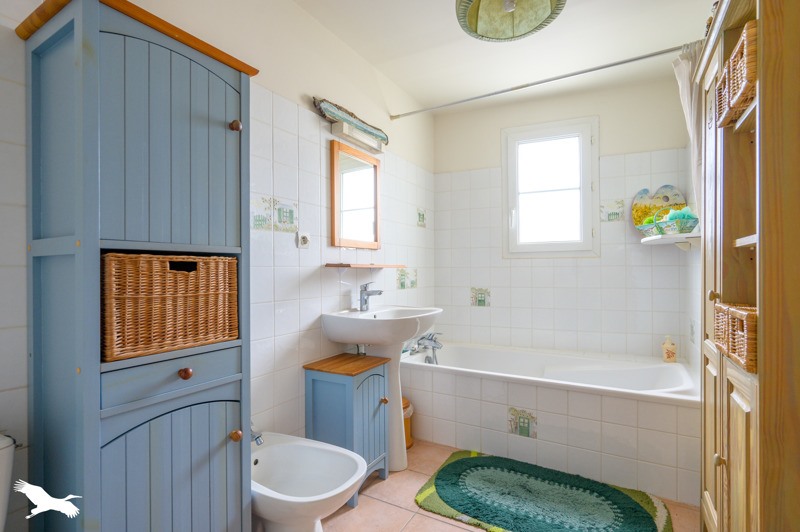 Vente Maison LE BOIS PLAGE EN RE - 7 pièces -147 m² - (17580)