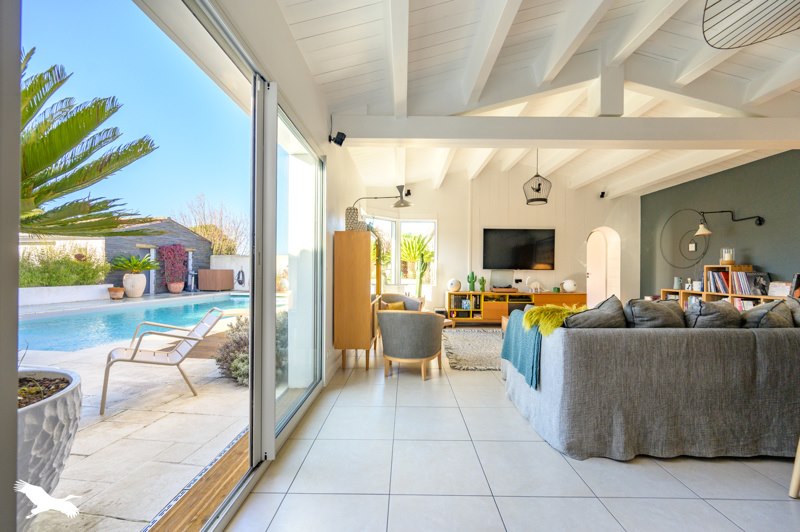 Maison 9 pièces 230 m²