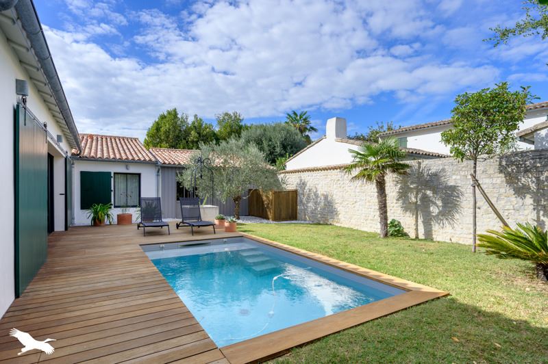 Maison 5 pièces 151 m² · à Sainte-Marie-de-Ré · 151 m² · 1 467 712 €
