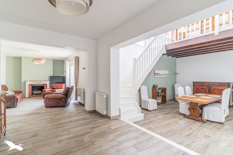 Vente Maison BEGLES - 7 pièces -193 m² - (33130)