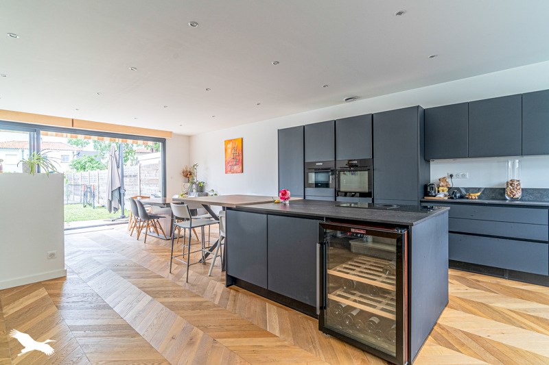 Vente Maison BEGLES - 4 pièces -125 m² - (33130)